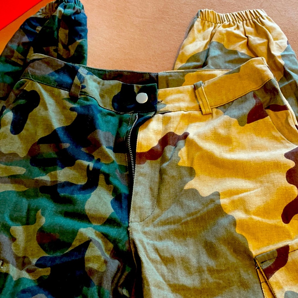 Empty soda size small camo pants